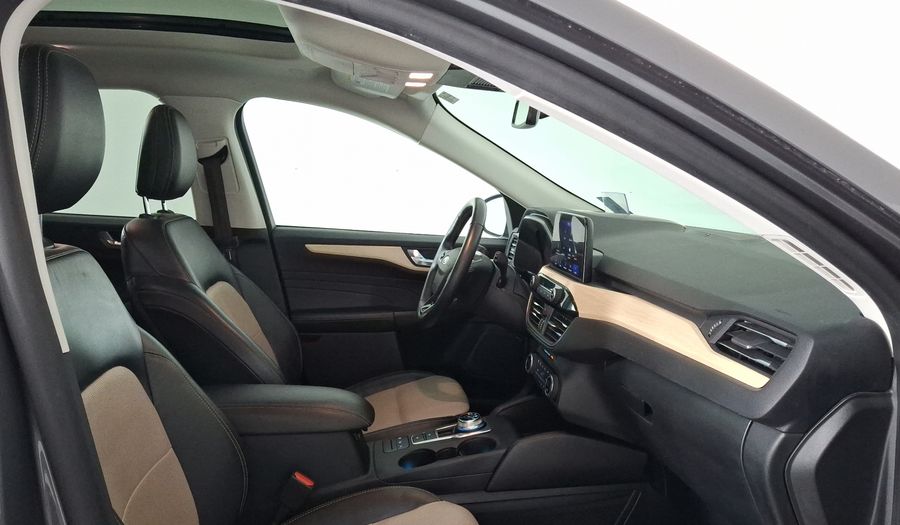 Ford Escape 2.5 HEV TITANIUM CVT Suv 2021