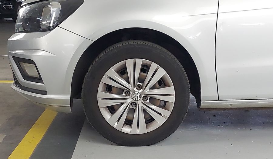 Volkswagen Voyage 1.6 AUTO Sedan 2021