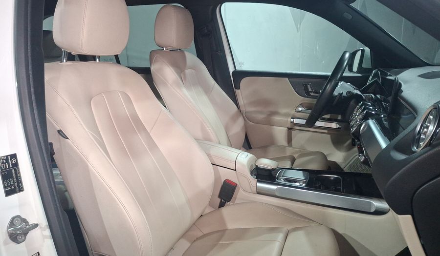 Mercedes Benz Clase Glb 2.0 GLB 250 PROGRESSIVE 4MATIC DCT 4WD Suv 2020