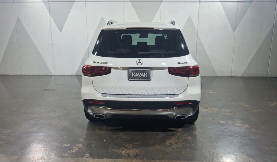 Mercedes Benz Clase Glb 2.0 GLB 250 PROGRESSIVE 4MATIC DCT 4WD Suv 2020