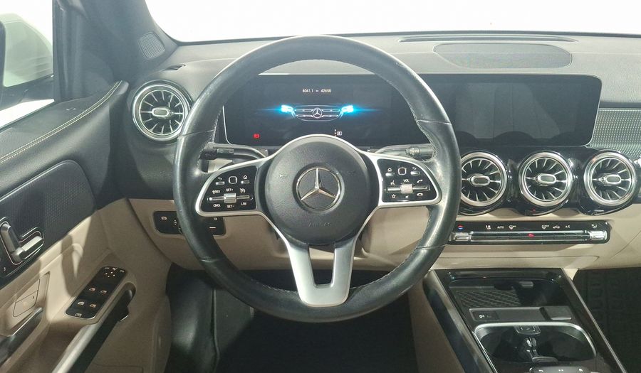 Mercedes Benz Clase Glb 2.0 GLB 250 PROGRESSIVE 4MATIC DCT 4WD Suv 2020