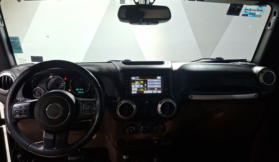 Jeep Wrangler 3.6 SAHARA 4X4 ATX Suv 2017