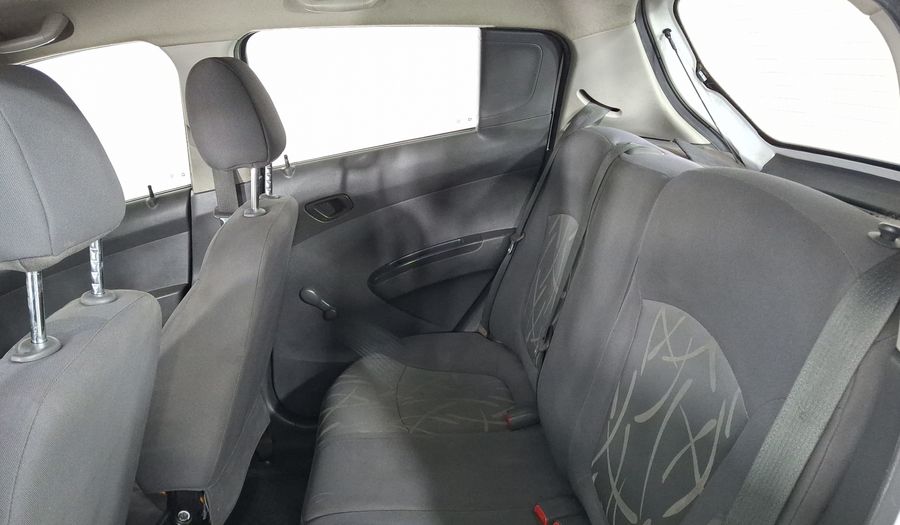 Chevrolet Spark 1.2 LT B MT Hatchback 2014