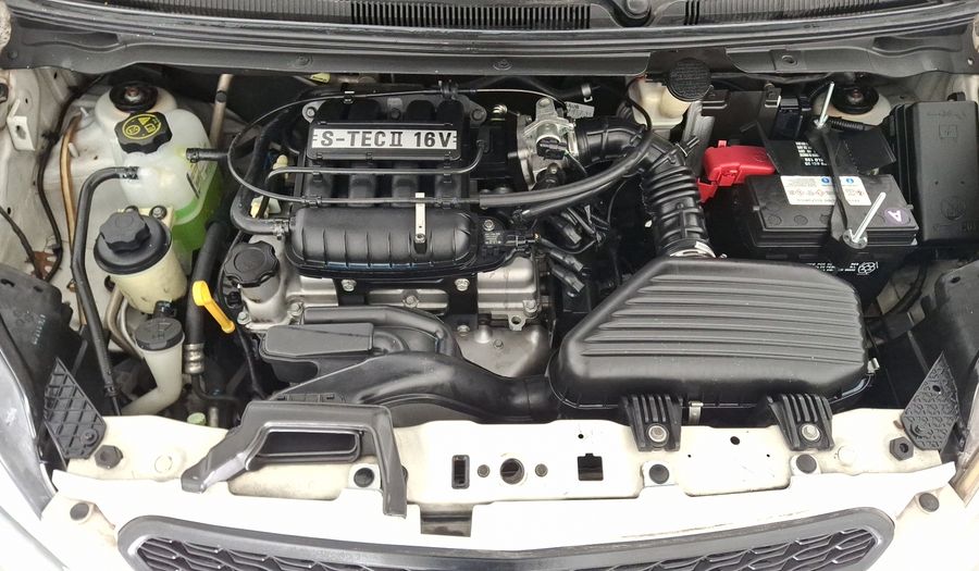 Chevrolet Spark 1.2 LT B MT Hatchback 2014