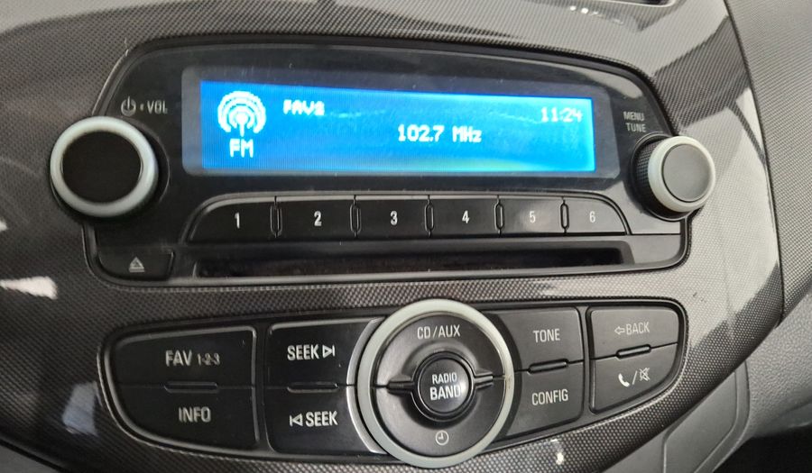 Chevrolet Spark 1.2 LT B MT Hatchback 2014