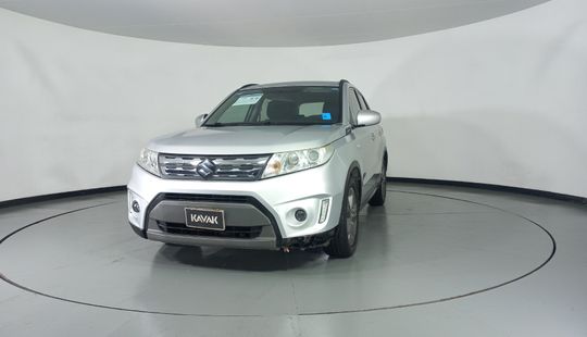 Suzuki • Vitara