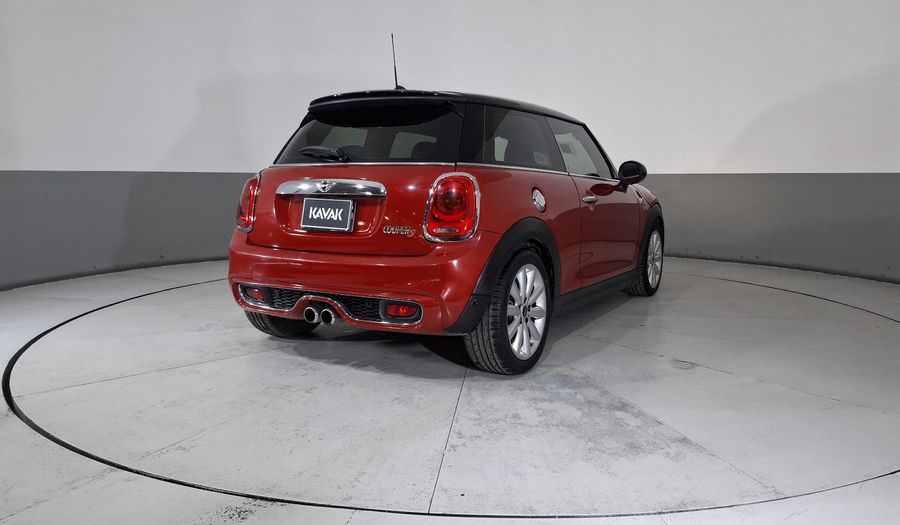 Mini Cooper S 2.0 COOPER HOT CHILI AUTO Hatchback 2018