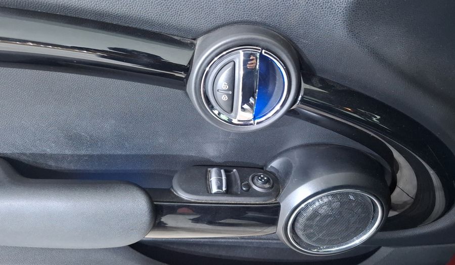 Mini Cooper S 2.0 COOPER HOT CHILI AUTO Hatchback 2018