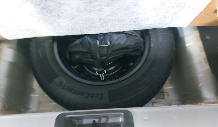 Renault Kwid 1.0 INTENS Hatchback 2025