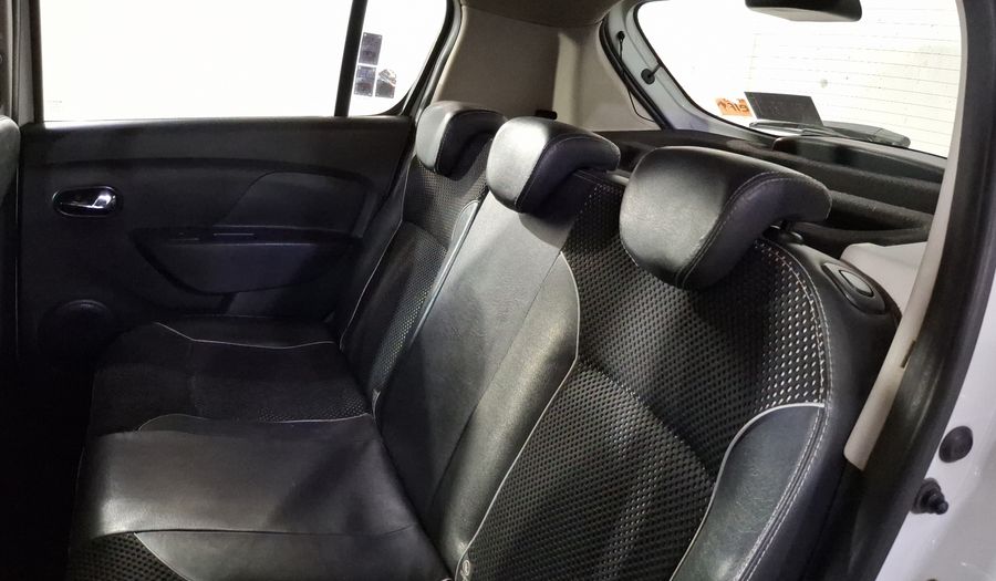 Renault Stepway 1.6 INTENS MT Hatchback 2019