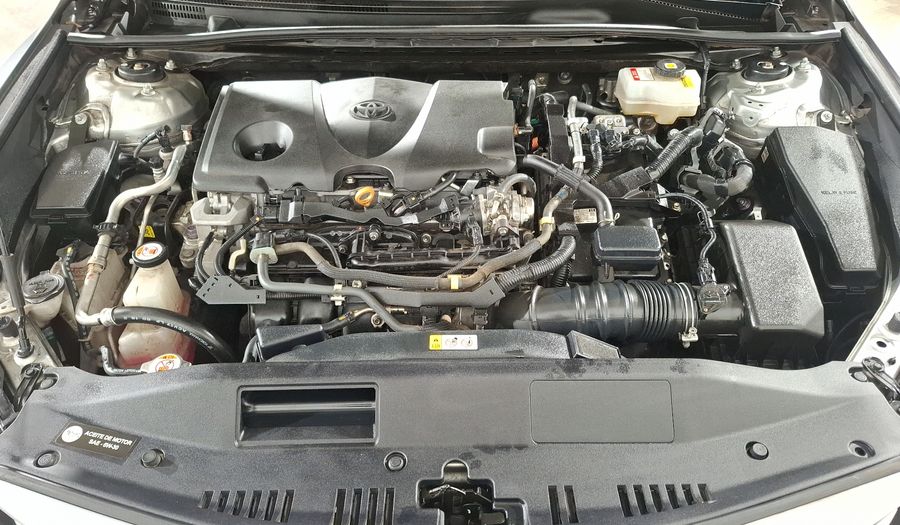 Toyota Camry 2.5 HEV XLE AUTO Sedan 2021