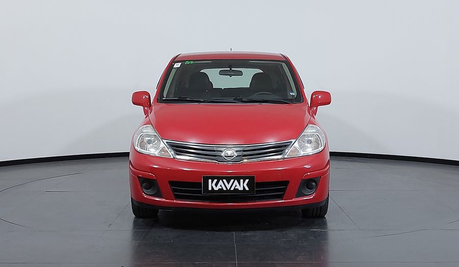 Nissan Tiida 1.8 FLEX Sedan 2013