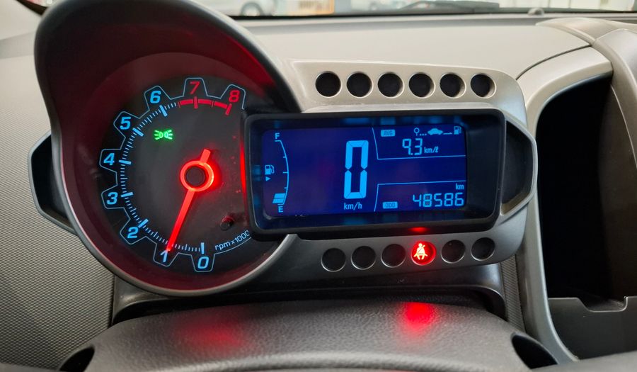 Chevrolet Sonic 1.6 LT Sedan 2015