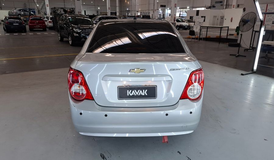 Chevrolet Sonic 1.6 LT Sedan 2015