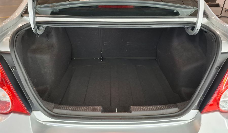 Chevrolet Sonic 1.6 LT Sedan 2015