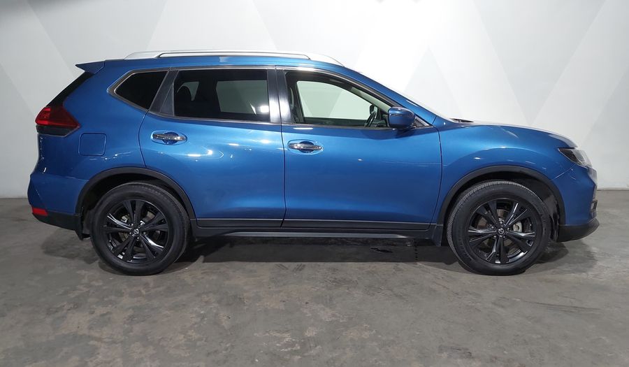 Nissan X-trail 2.5 ADVANCE 2 ROW CVT Suv 2022