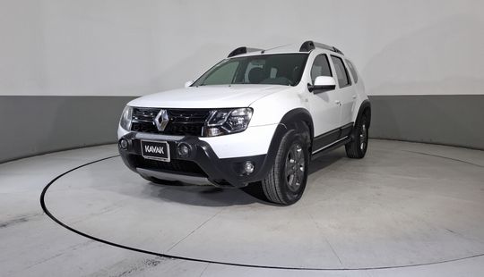 Renault • Duster