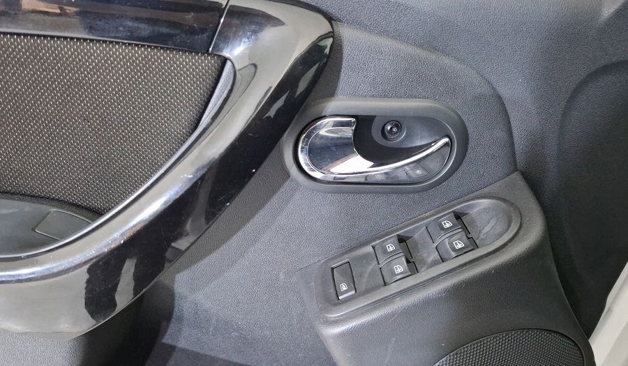 Renault Duster 2.0 DYNAMIQUE MEDIA NAV AT Suv 2017