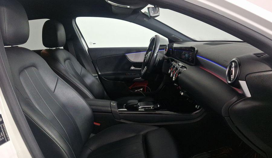 Mercedes Benz Clase A 1.3 200 PROGRESSIVE DCT Hatchback 2022