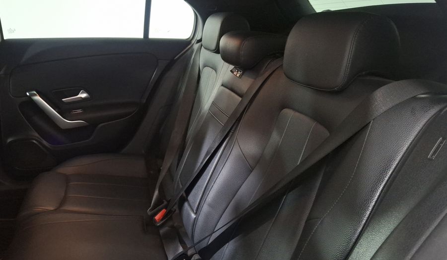Mercedes Benz Clase A 1.3 200 PROGRESSIVE DCT Hatchback 2022