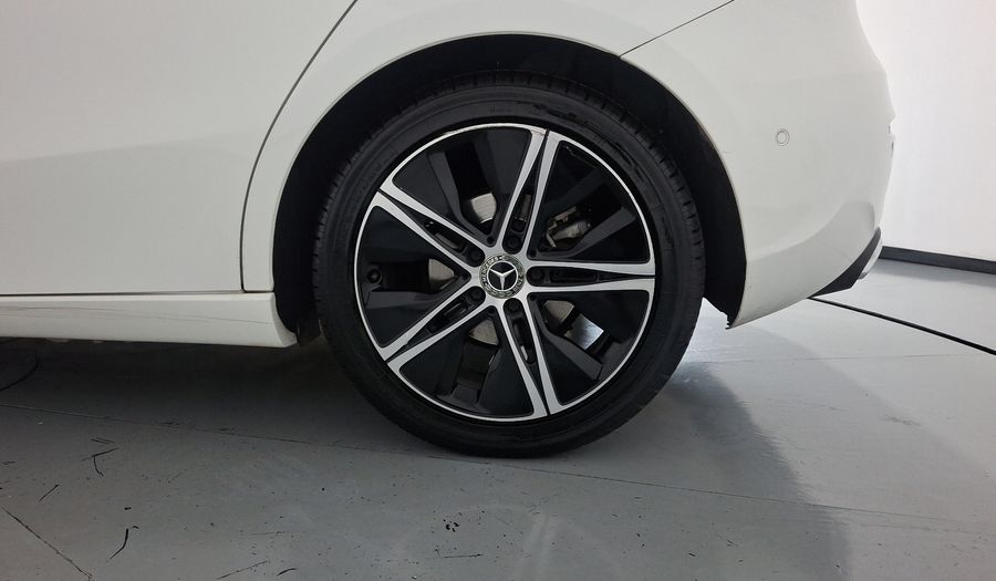 Mercedes Benz Clase A 1.3 200 PROGRESSIVE DCT Hatchback 2022