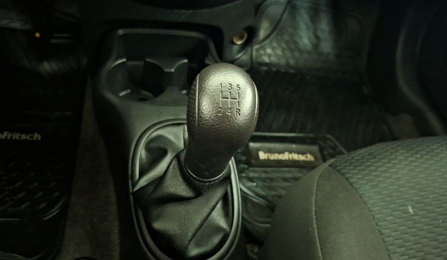 Nissan March 1.6 ACTIVE Hatchback 2016