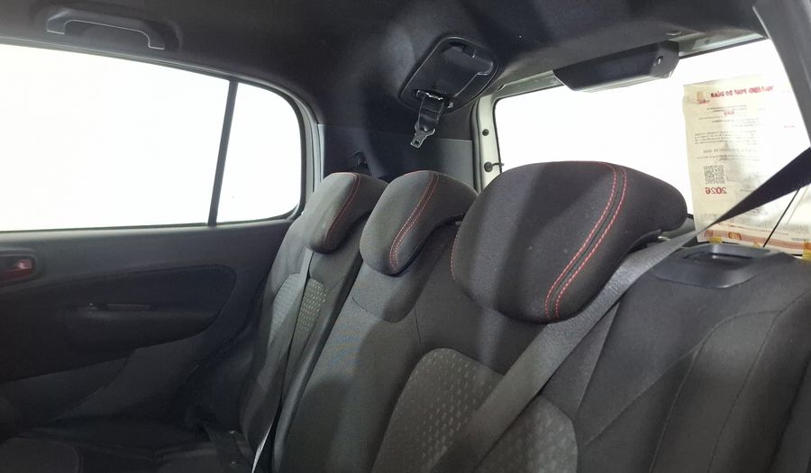 Fiat Uno 1.4 SPORTING Hatchback 2020