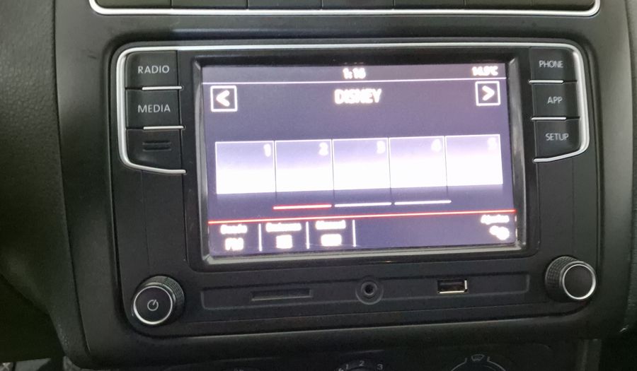 Volkswagen Polo 1.6 SOUND AUTO Hatchback 2020