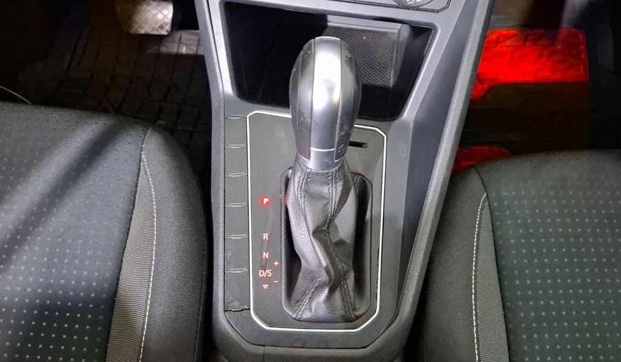 Volkswagen Virtus 1.6 AUTO Sedan 2021
