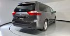 Toyota Sienna 3.5 XLE AT Minivan 2017