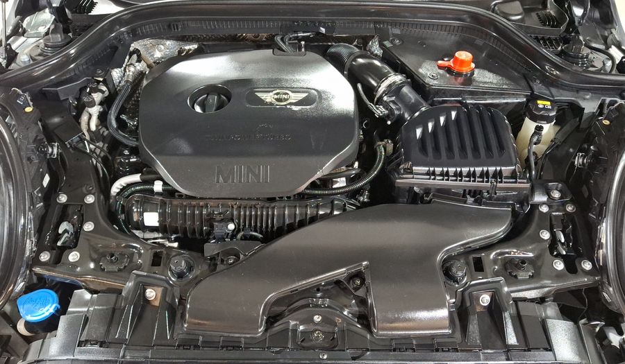 Mini Cooper S 2.0 COOPER CHILI AT Hatchback 2017