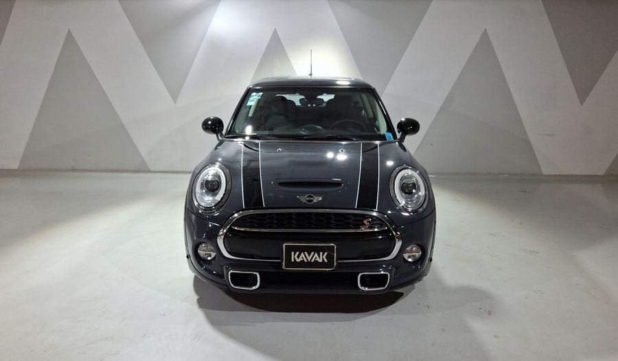 Mini Cooper S 2.0 COOPER CHILI AT Hatchback 2017