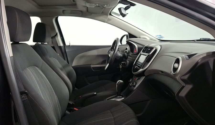 Chevrolet Sonic 1.6 AT F PREMIER Sedan 2017