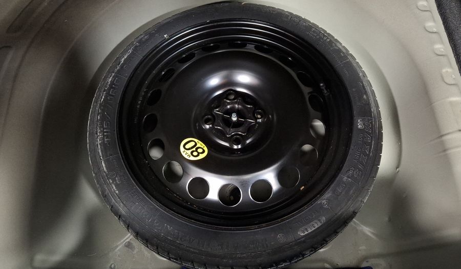 Chevrolet Sonic 1.6 AT F PREMIER Sedan 2017