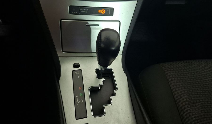 Toyota Avensis 2.0 GLI AUTO Sedan 2014