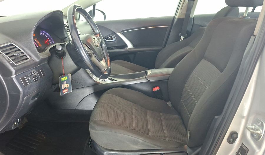 Toyota Avensis 2.0 GLI AUTO Sedan 2014