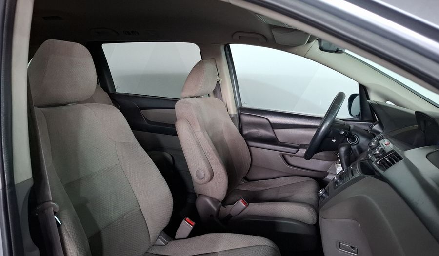 Honda Odyssey 3.5 LX Minivan 2016