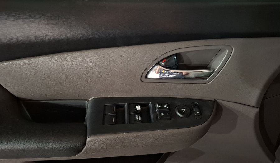 Honda Odyssey 3.5 LX Minivan 2016