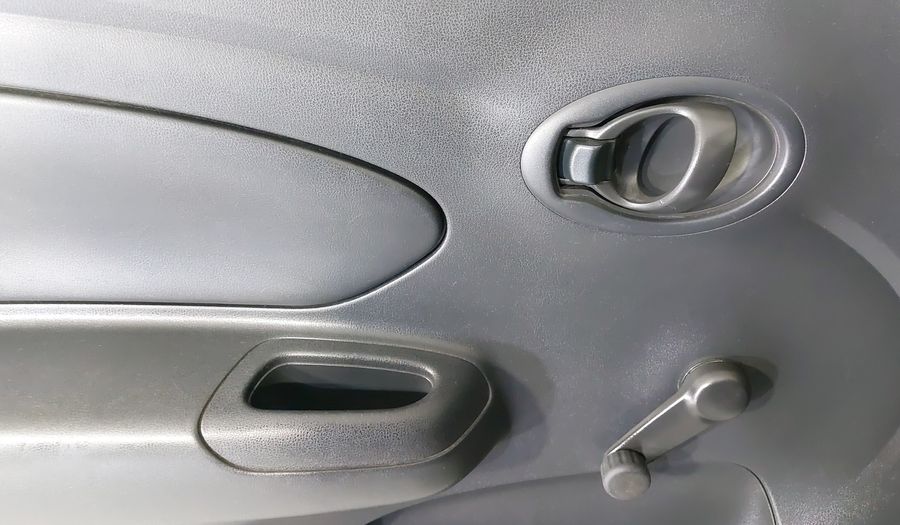 Nissan Versa 1.6 DRIVE Sedan 2017