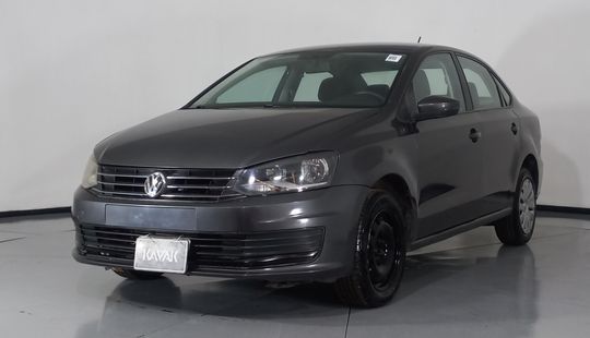 Volkswagen • Vento