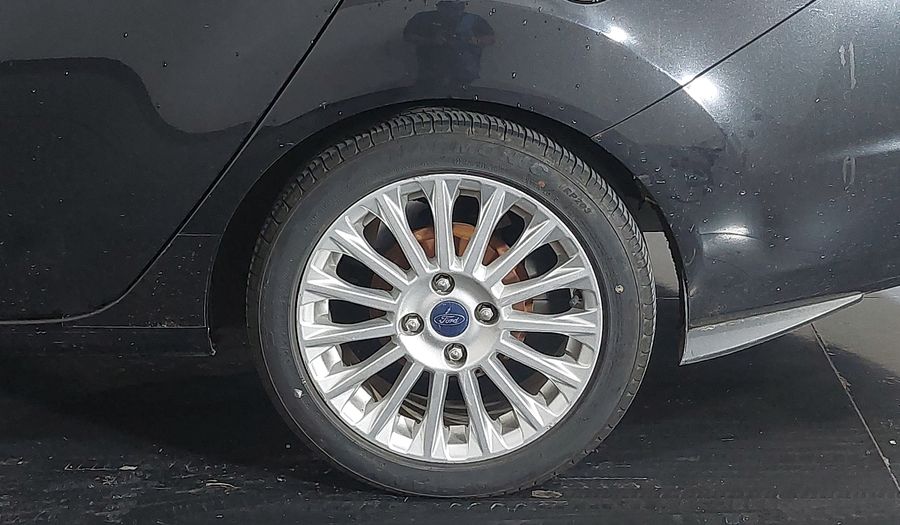 Ford Fiesta 1.6 16V TIVCT SEDAN TITANIUM Sedan 2014