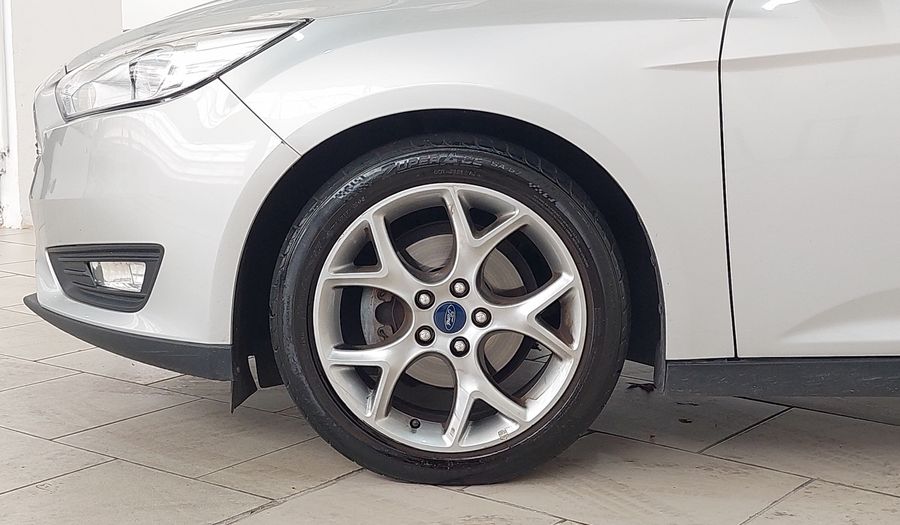 Ford Focus 2.0 SE SEDAN AT Sedan 2019