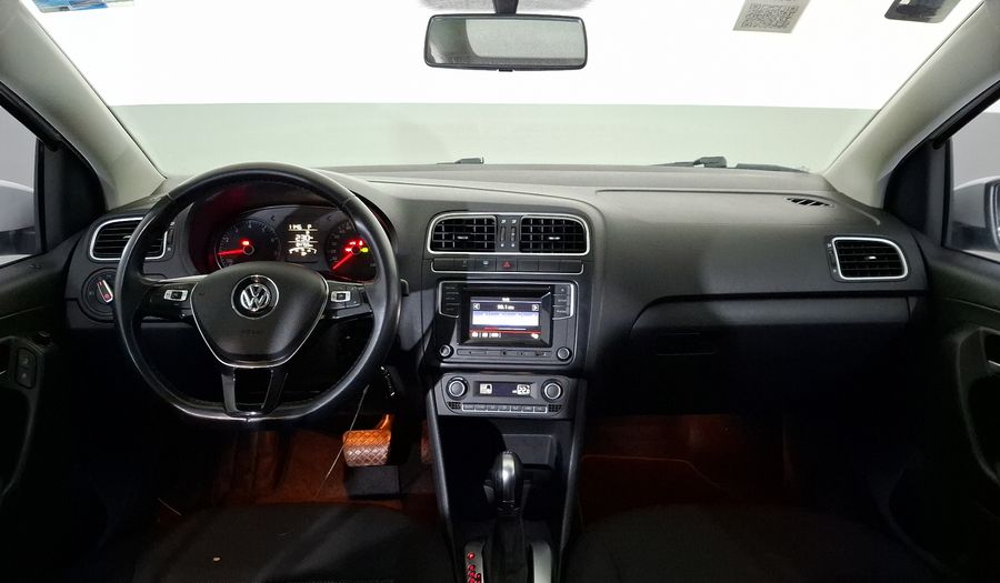 Volkswagen Polo 1.2 DSG Hatchback 2017