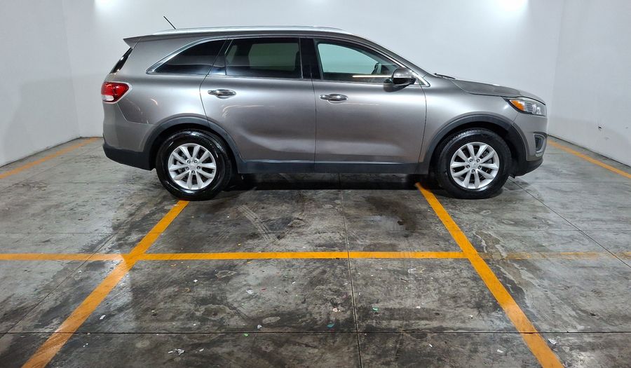 Kia Sorento 2.4 LX AUTO Suv 2018