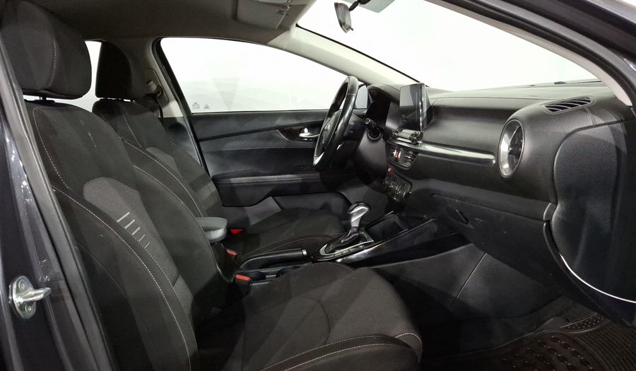 Kia Forte 2.0 EX AUTO Hatchback 2019