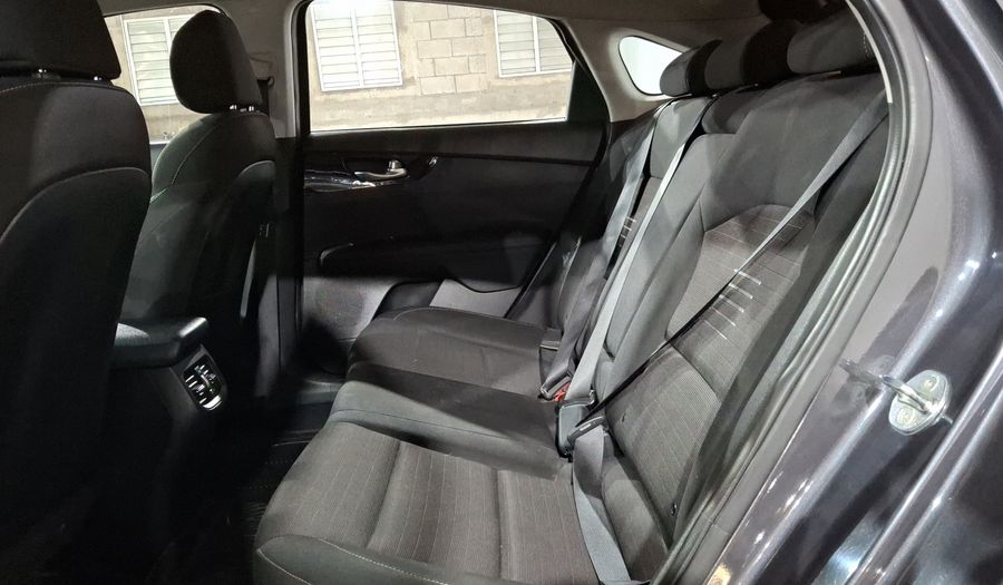 Kia Forte 2.0 EX AUTO Hatchback 2019