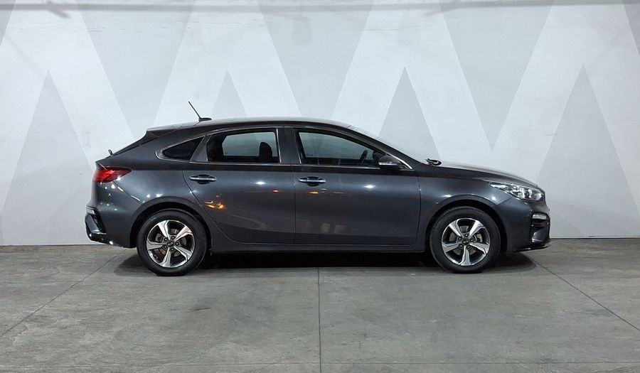 Kia Forte 2.0 EX AUTO Hatchback 2019