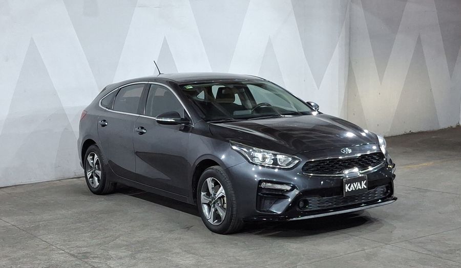 Kia Forte 2.0 EX AUTO Hatchback 2019
