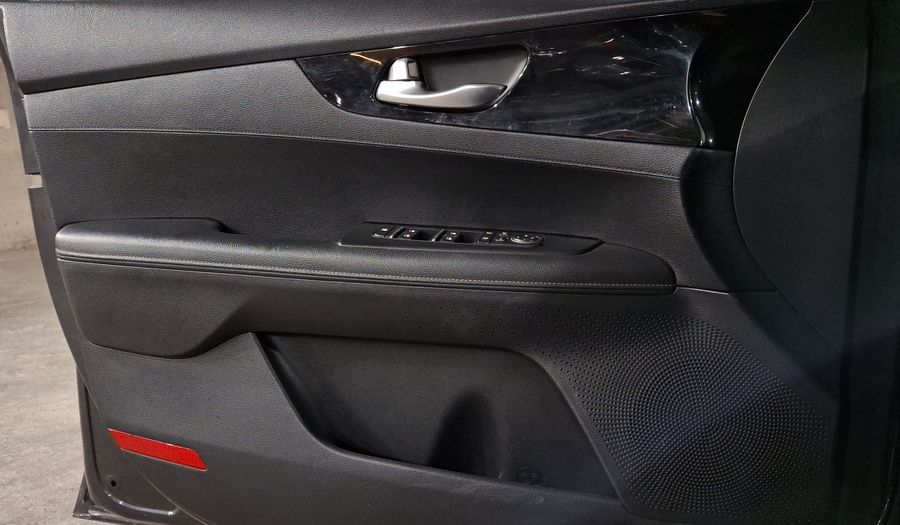 Kia Forte 2.0 EX AUTO Hatchback 2019