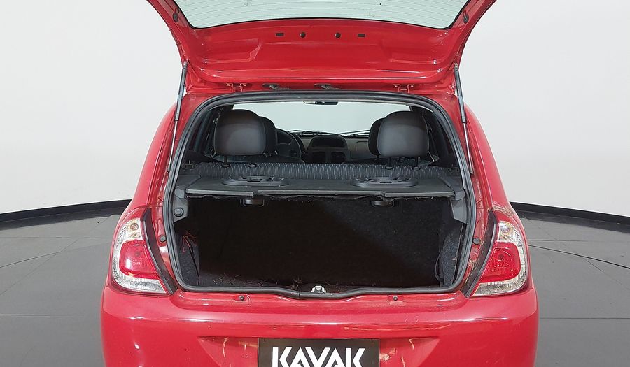 Renault Clio 1.0 EXPRESSION Hatchback 2016